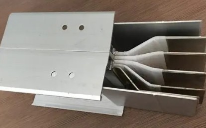 密集型母線槽檢測(cè)